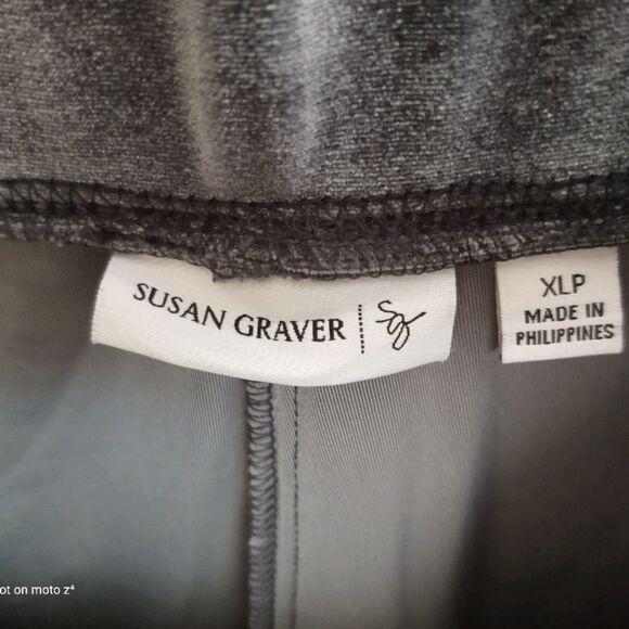Susan Graver Grey Shimmery Polyester Cloth Pants - Picture 3 of 4